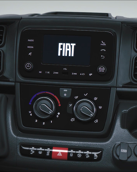 ducato-mca-connectivity-infotainment-img-4-desktop-447x559